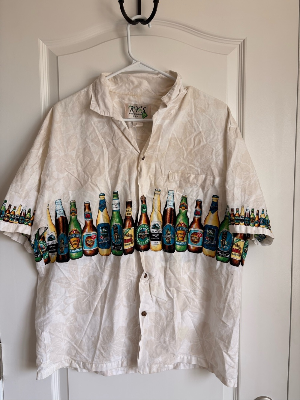 Hawaiian White Short-Sleeve Button-Down Shirt with Bottle Border Print